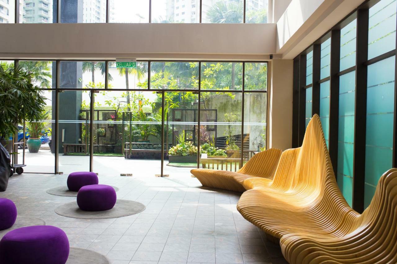 The 12 Suites @ Empire Damansara Petaling Jaya Exterior photo