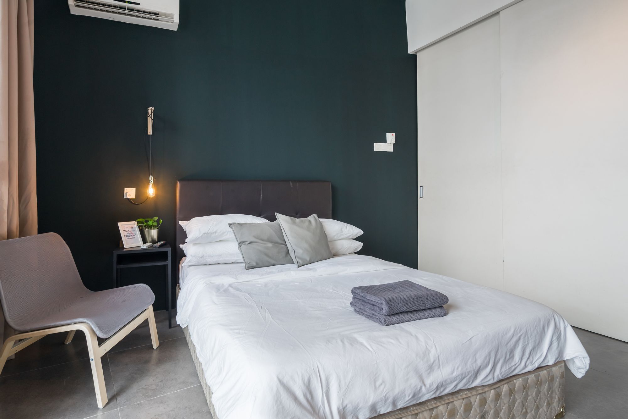 The 12 Suites @ Empire Damansara Petaling Jaya Exterior photo